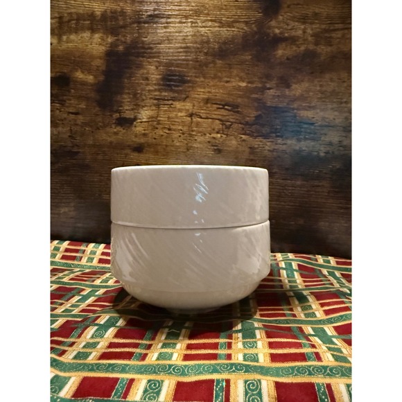 Steelite International Other - Steelite International White Swirl Ribbed Ceramic Bowls Made in England Set of 2